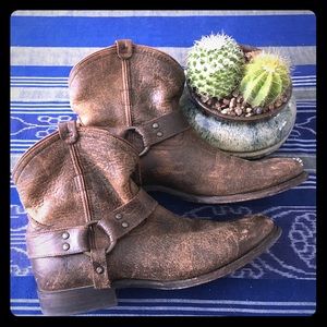 Frye Leather Ankle Bootie